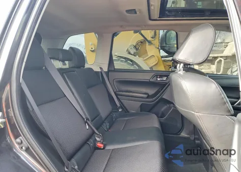 2017 Subaru Forester 2.0Xt Premium z USA, uszkodzony, nr VIN JF2SJGECXHH571866